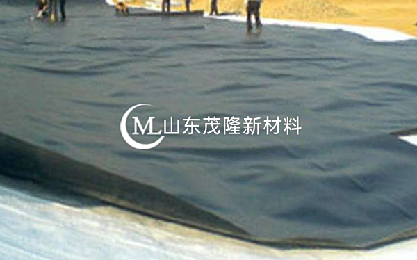 《昌贛涉鐵工程項(xiàng)目》土工膜、三維排水網(wǎng)施工