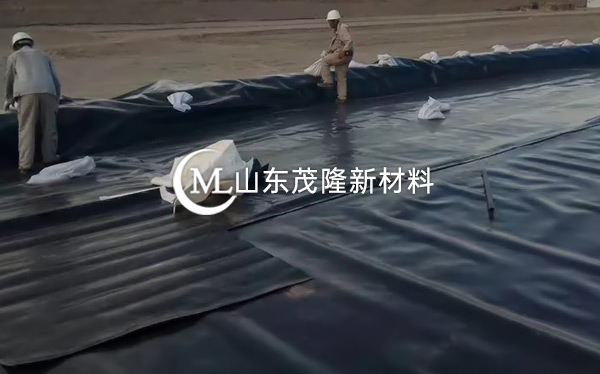 《中國(guó)石化庫車商儲(chǔ)庫工程》土工膜、土工布施工  第2張