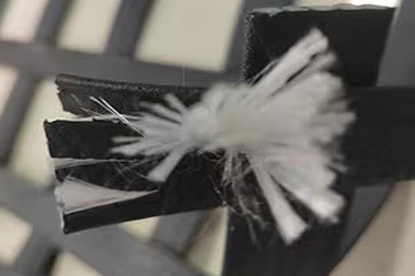 高韌性聚酯紗線集束土工格柵與三維土工網(wǎng)墊的區(qū)別 第2張